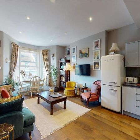 Boutique Margate Abode Apartment Luaran gambar