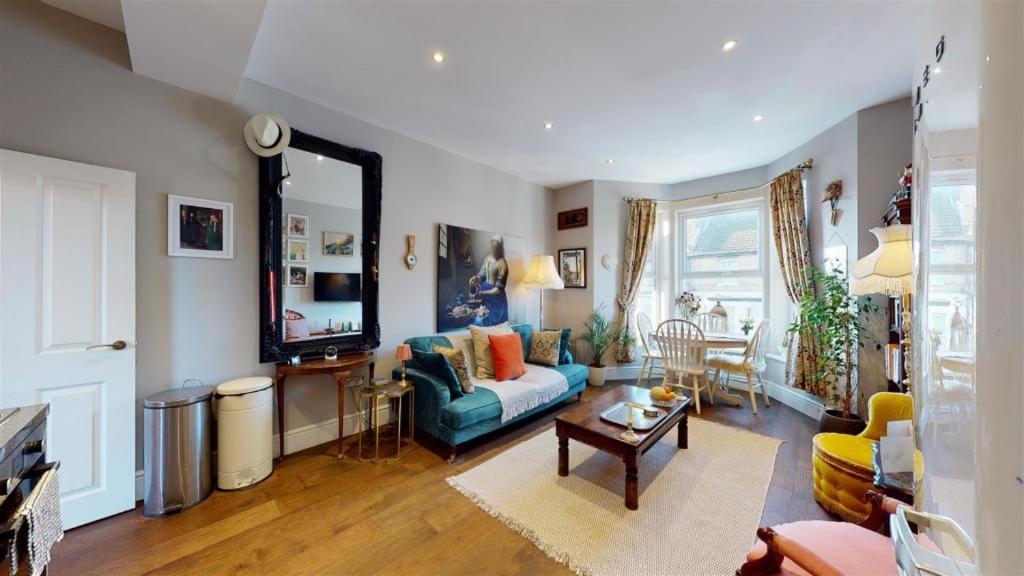 Boutique Margate Abode Apartment Luaran gambar